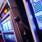 The Evolution Of Online Casino Technology: From Flash Games To Virtual Reality